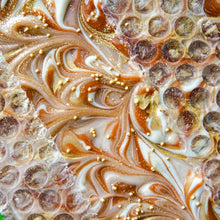 Load image into Gallery viewer, Hey, Honey! Soap with Goat Milk