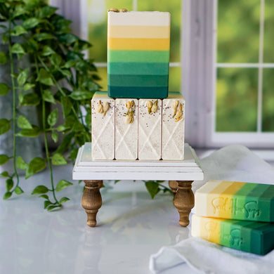 White Lily and Aloe Soap with Coconut Milk