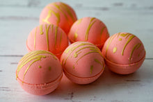 Load image into Gallery viewer, Round Foaming Bath Bomb