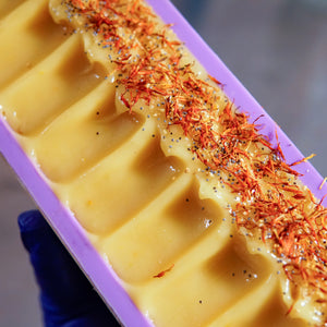 Stay Golden Essential Oil Scented Soap with Buttermilk