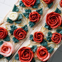 Load image into Gallery viewer, Queen of Hearts Soap with Goat Milk