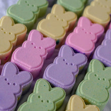 Load image into Gallery viewer, Marshmallow Bunny Foaming Bath Bomb