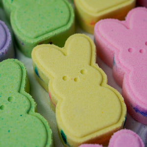 Marshmallow Bunny Foaming Bath Bomb